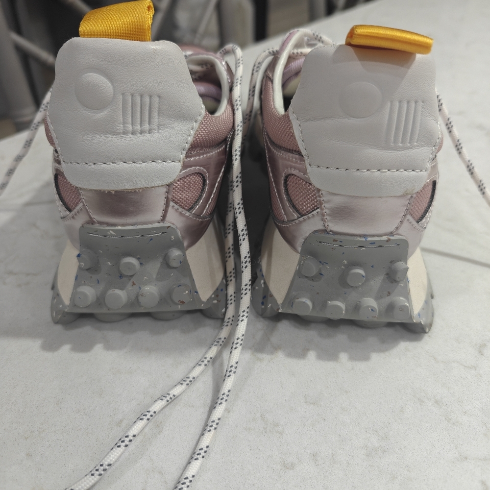 ONCEPT Size 8 - Picture 3 of 4